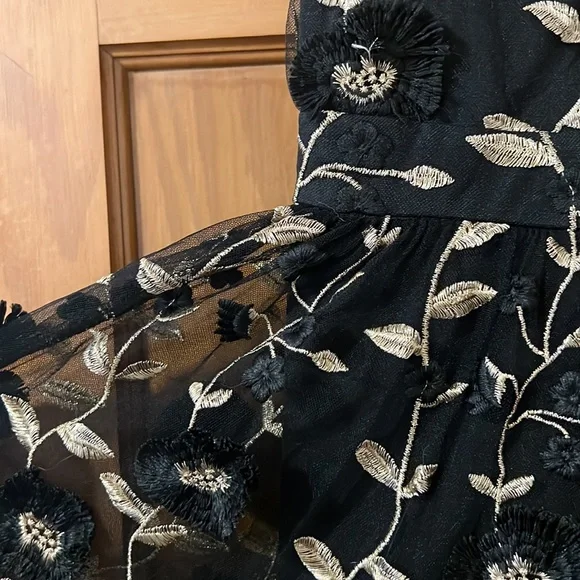 Floor length black formal dress - Picture 9 of 9